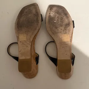 Stuart Weitzman Aleena Wedge Slide Sandal Size 6 Black Patent Cork Wedges thumbnail 9