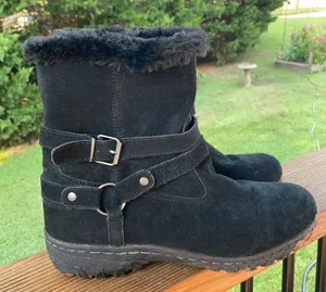 Khombu Black Leather Kelly Snow Boots thumbnail 1