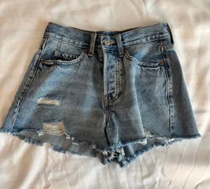 Old Navy Denim Shorts thumbnail 1