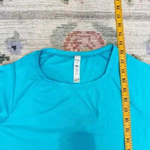 Alo Yoga Womens Long Sleeve Top Small Athletic Gym Training Yoga Athleisure thumbnail 7