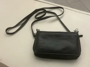 Bag Chic Black Crossbody Bag Very Nice Leather Clean thumbnail 1