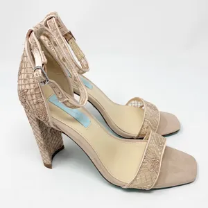 Betsey Johnson Arti Beige Lace Sandals New Size 8 thumbnail 2