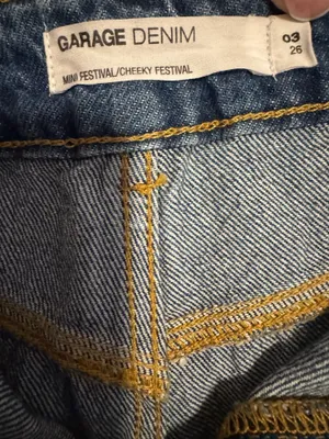 Garage jean shorts thumbnail 3