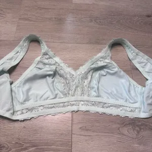 Breezies Womens Light Blue Lace Trim Wireless Bralette XL UltimAir‎ Lining thumbnail 3