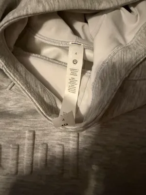 Lululemon Hoodie thumbnail 3