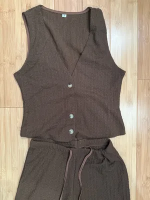 Brown set thumbnail 1