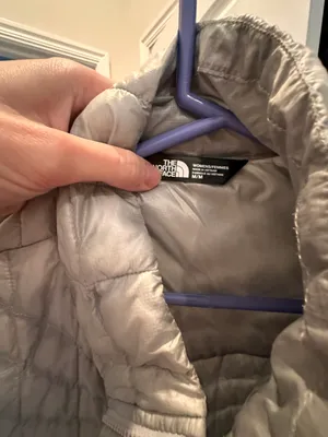 North face Jacket  thumbnail 3