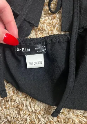 SheIn Halter Crop Top thumbnail 4
