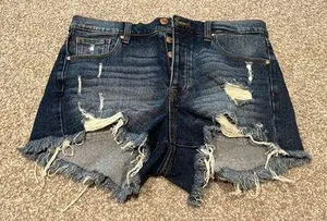 Jean Shorts thumbnail 2