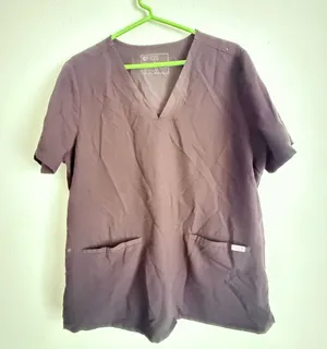 FIGS Scrub Top Women XL Black V-Neck Technical Collection FW1100 Pockets thumbnail 1