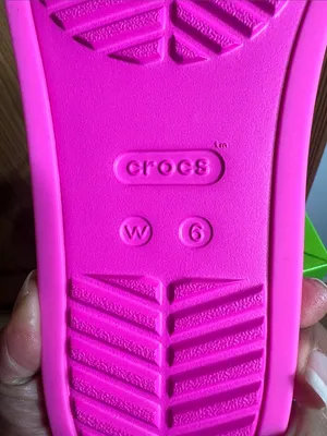 CROCS Women’s Hot Pink T-Strap Slingback Sandals thumbnail 4