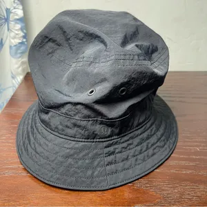 Lululemon on my level Black Bucket Hat S/M thumbnail 2