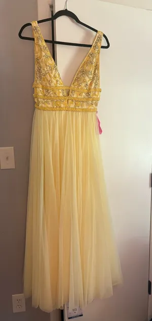 Sherri Hill Prom Dress Yellow thumbnail 1
