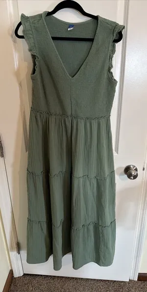Old Navy Fit & Flare Maxi Dress, Cap Sleeves, Tiered, Smocked Top Large Tall thumbnail 1