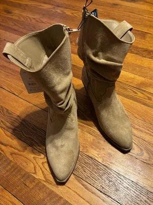 NWT Time and Tru cow girl boots size 8 1/2W thumbnail 1