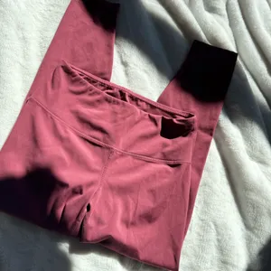 Yogalicious Luxe High Waist Leggings L Mauve Buttery Soft thumbnail 5