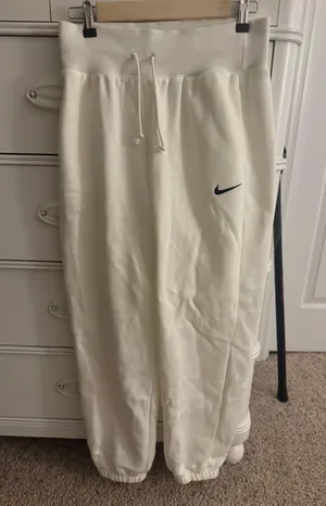 Nike Sweatpants thumbnail 1