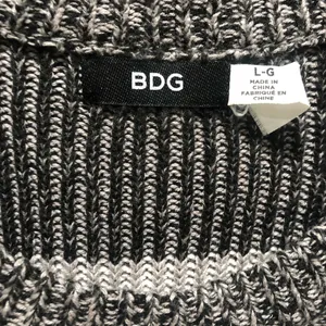 BDG Urban Outfitters Buffalo Plaid Sweater Tunic L thumbnail 3