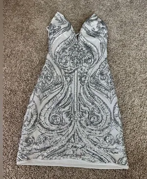 Windsor silver and white sequin mini dress thumbnail 3