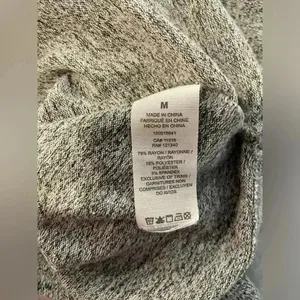 Garage Gray Heather Long Sleeve Open Back V Neck Knit Pullover Size Large thumbnail 6