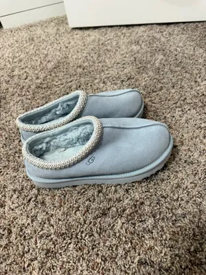 Blue UGG Shoes thumbnail 2