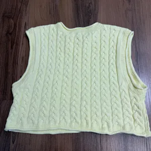 Zara Vest Cable Knit Yellow Fisherman Sweater Vest Tank Top Fall Chunky‎ Preppy thumbnail 6