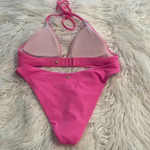 Victoria's Secret Swim color pink size M excellent condition see all photos thumbnail 5