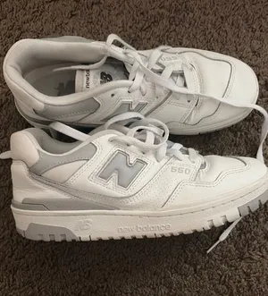 New Balance 550 Sneakers thumbnail 1