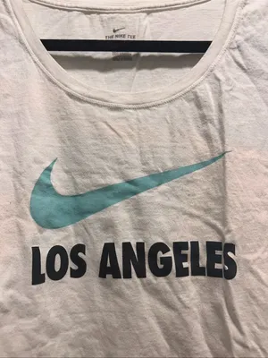 Women Nike Los Angeles white t shirt size large thumbnail 2
