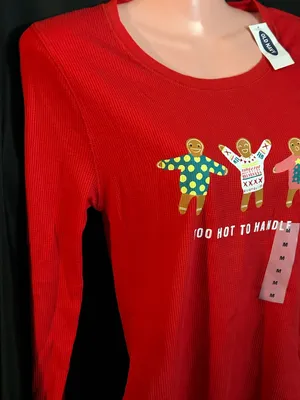Old Navy Women Red Waffle Knit Gingerbread Too Hot To Handle Thermal Top MD NWT thumbnail 6