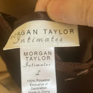 FINAL MARKDOWN Morgan Taylor chemise large thumbnail 4