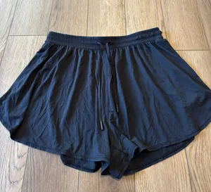 Lululemon Shorts thumbnail 1