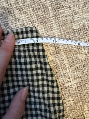 ✨VICI Gingham Trumpet Skirt Small✨ thumbnail 4