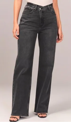 Abercrombie & fitch black/grey the 90’s relaxed Jean high rise size 14 thumbnail 1