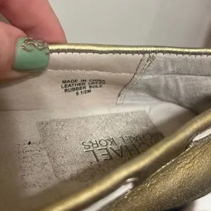 ✨Michael Kors Daisy Metallic Bronze Moccasins Sz 6.5 Loafers✨ thumbnail 7