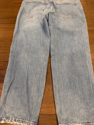 Abercrombie The Mom High Rise Jeans Light Wash Size 32 14S - C30-101 thumbnail 5