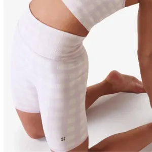 Sweaty Betty Gingham Lavender and White High-Waisted Biker Shorts Medium 8” thumbnail 2