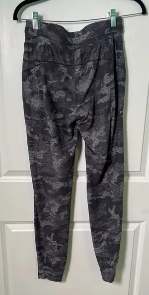 Lululemon Ready To Rulu Pant *Updated Incognito Camo HTR Black / Black Size 4 thumbnail 1