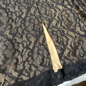 Dress The Population Black Lace Sheath Midi Dress V Neck Cap Sleeve‎ XS thumbnail 4