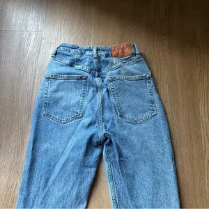 Urban Outfitters BDG Edie High Waisted Raw Hem Skinny Jeans Size 27 thumbnail 7