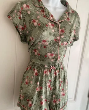 Balletcore Floral Green & Pink Satin Bow Pajama Set by Cynthia Rowley Sz Medium thumbnail 4
