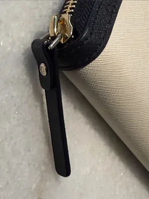 Kate Spade Hazel Court Legacy Beige and Black Bow Zip-Around Wallet thumbnail 3