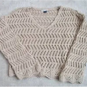 American Eagle Outfitters Cream V-Neck‎ Open knit Crotchet Sweater size XS thumbnail 7