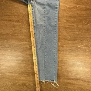 Vans Jeans Women 27 High Rise Crop Straight Raw Hem Light Wash Denim Streetwear thumbnail 6