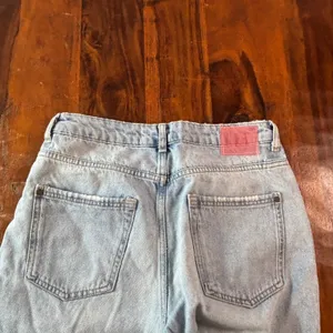 Zara Womens Light Wash High Waisted Wide Leg‎ Raw Hem Denim Jeans Size 4 thumbnail 13