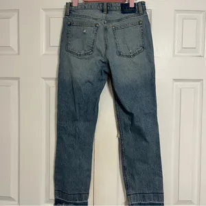 Abercrombie High Rise Mom Jeans thumbnail 3