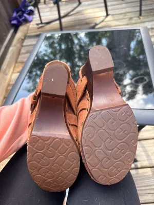 UGG Womens Leather Mule Clogs With Buckle Strap Size 7 Chestnut Brown Stylish & thumbnail 7