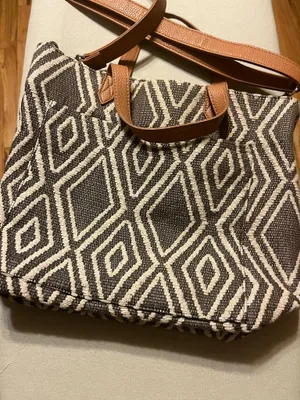 Thirty-One Gifts Aztec Geometric Cotton Tote | Convertible Shoulder/Crossbody Bag thumbnail 2