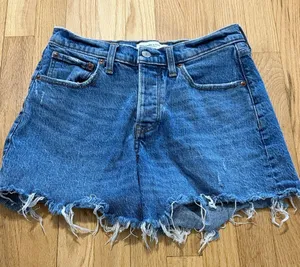 Abercrombie & Fitch The 90s Baggy Short Low Rise Sz 2/26 thumbnail 1