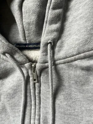 Brandy Melville sweatshirt thumbnail 3